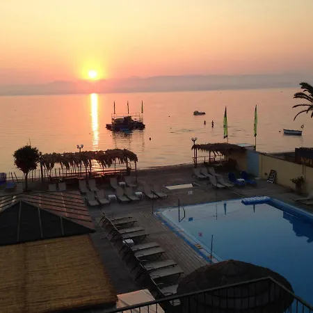 Agnes Aparthotel Kavos